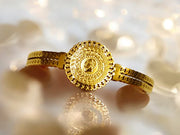 Elegant Gold Coin Bracelet – Timeless Luxury